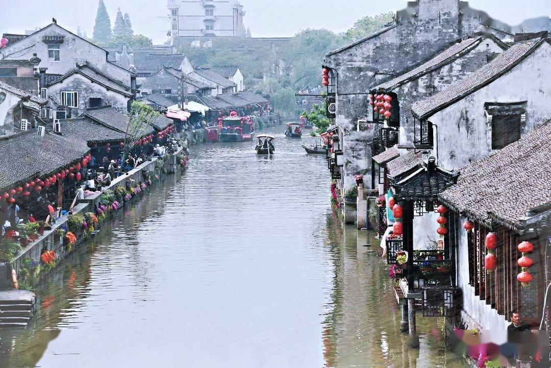 逃离违建房屋7